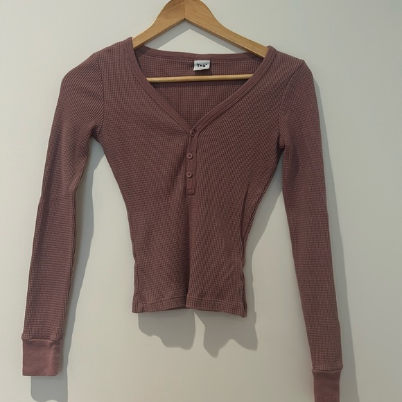 TNA long sleeve - Picture 1 of 2